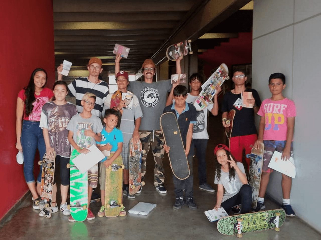 Skateboardaktion des Projeto Skate Poético in Jardim Romano (Foto 1)